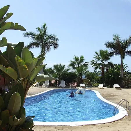 Lush - Garden,bbq & Swimming Pool * アデヘ