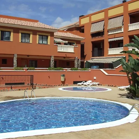 Lush - Garden,bbq & Swimming Pool *
